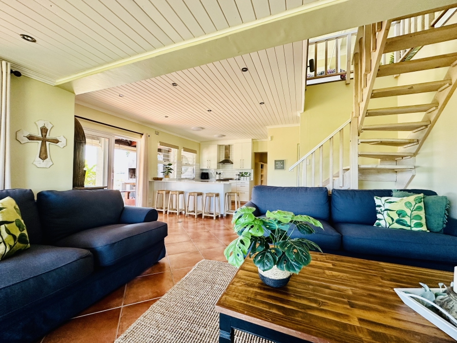 4 Bedroom Property for Sale in Fisherhaven Western Cape